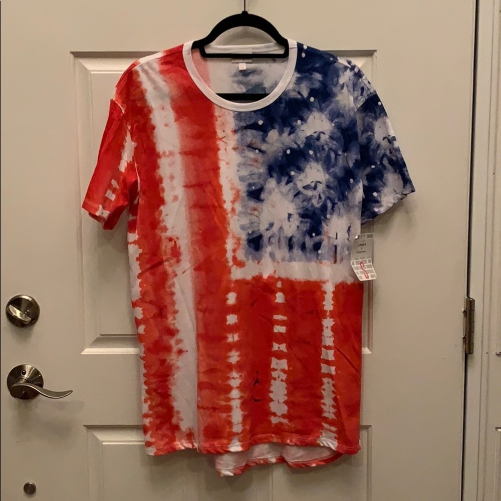 LuLaRoe Red and Blue Tie-Dye Short Sleeve Tee